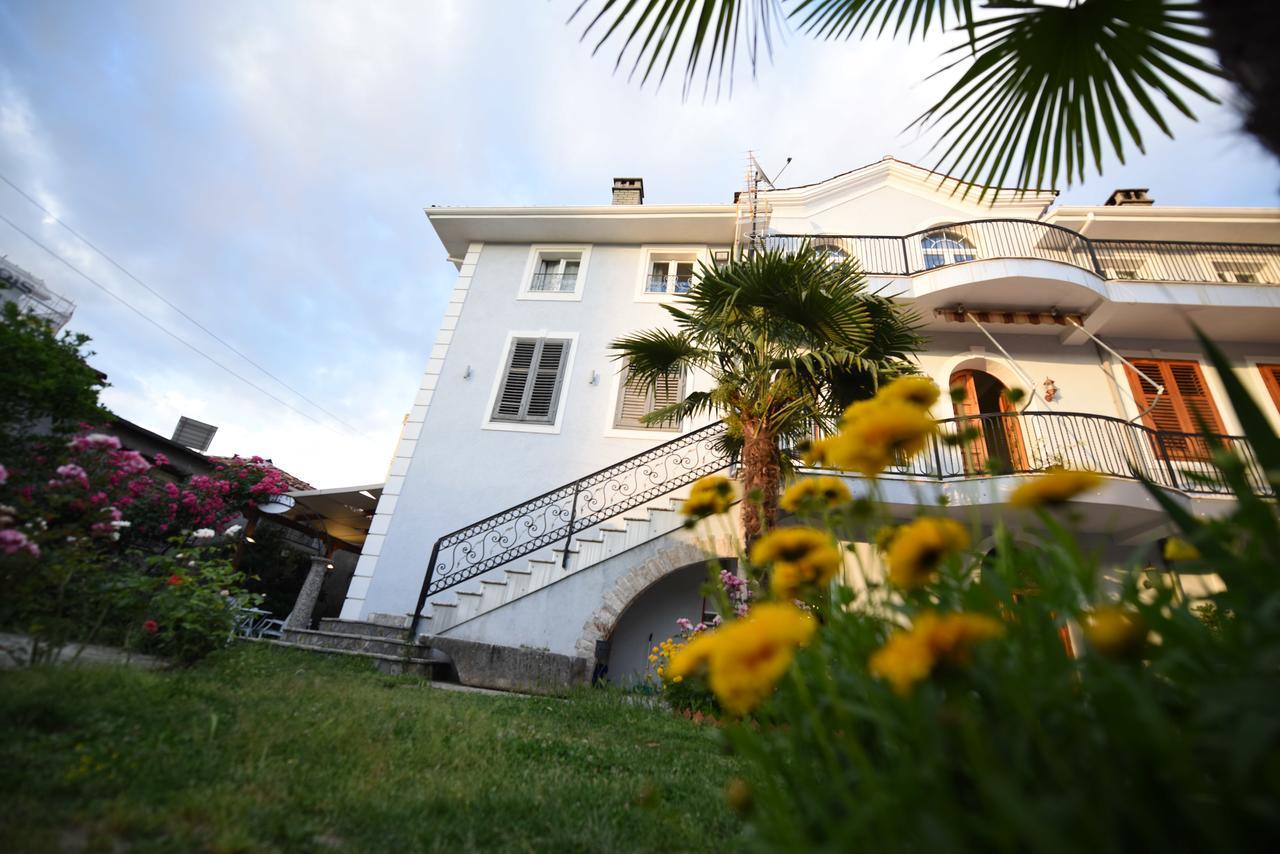 Rose Garden Hotel Shkodër Exterior foto